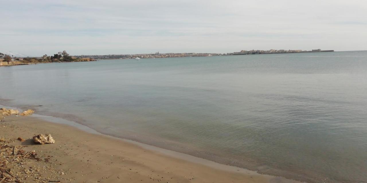 דירות סירקוזה La Casa Dell'Isola מראה חיצוני תמונה